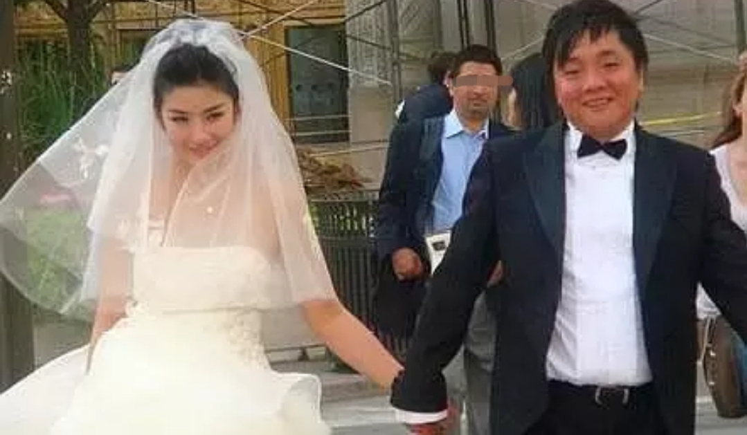 黄奕自认恋爱脑，要众筹双眼鉴定渣男，2度离婚仍难舍9年初恋？