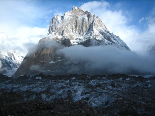万祖之山昆仑山地狱之门的科学解密：有没有合理的科学解说？