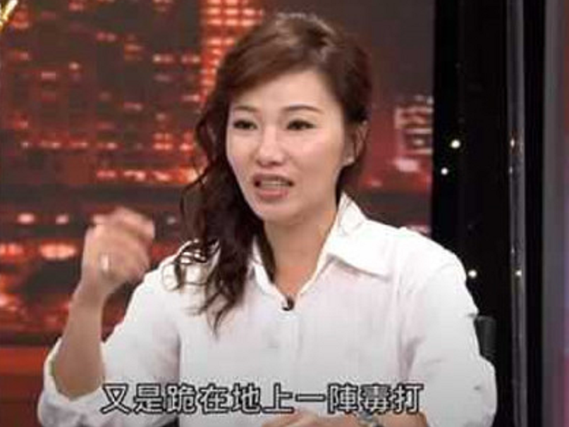 女星自曝心酸史，幼时被母亲毒打近10年，婚前还惨遭未婚夫劈腿？