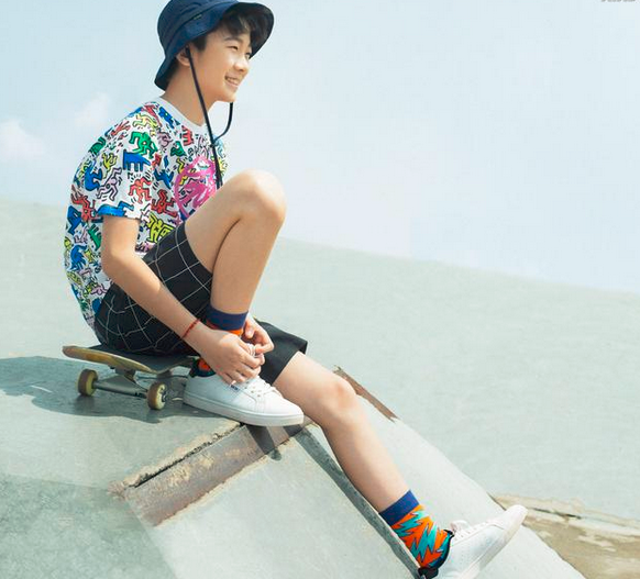 “男神”张亮困局：从红极一时，到“失业”，一手好牌怎么糊的？