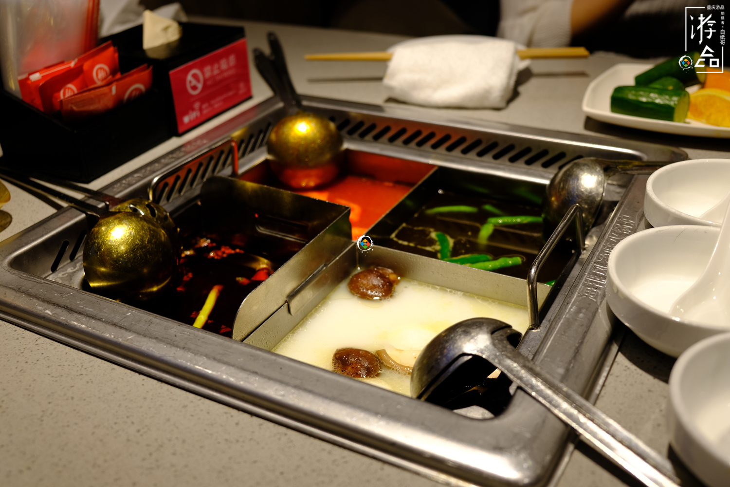 重庆火锅该不该收锅底费？收费食客不满意，不收又被怀疑用老油