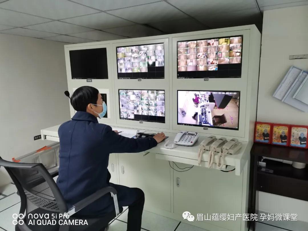 春節(jié)“不打烊”，蘊纓工作人員堅守崗位，為全市人民健康保駕護航