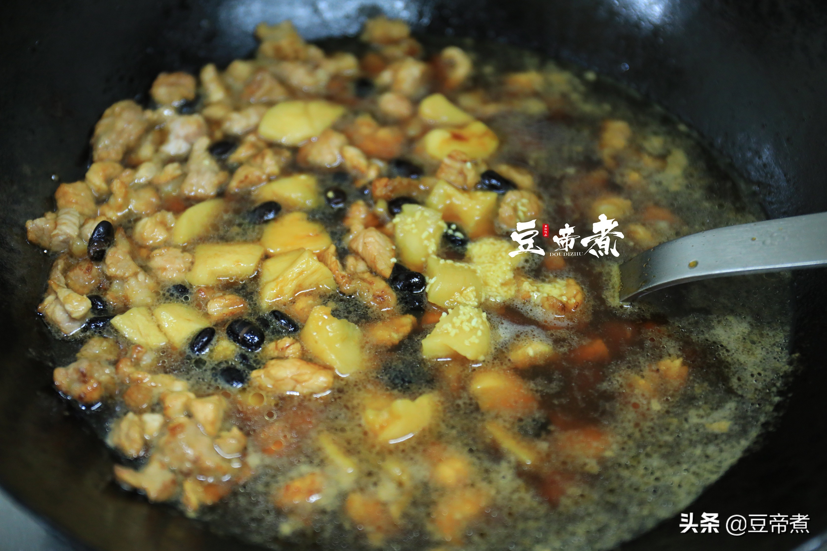 一斤瘦肉16塊，是貴還是便宜？ 買塊和豆豉燒了下飯，汁多肉嫩特贊