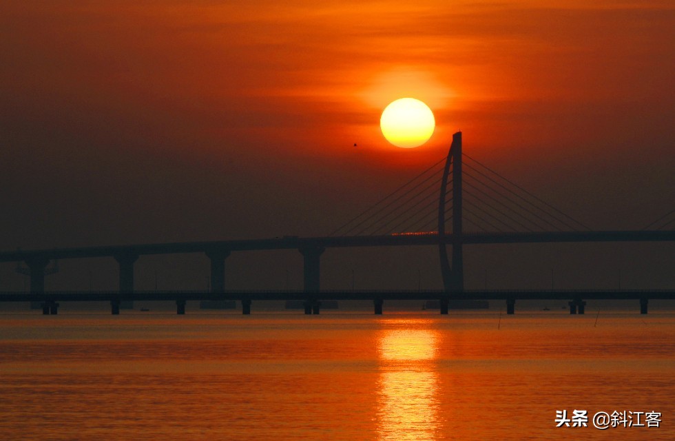 Sunrise impression---The beauty that the sunrise of different place differs to the person (achieve photography graph article formerly)