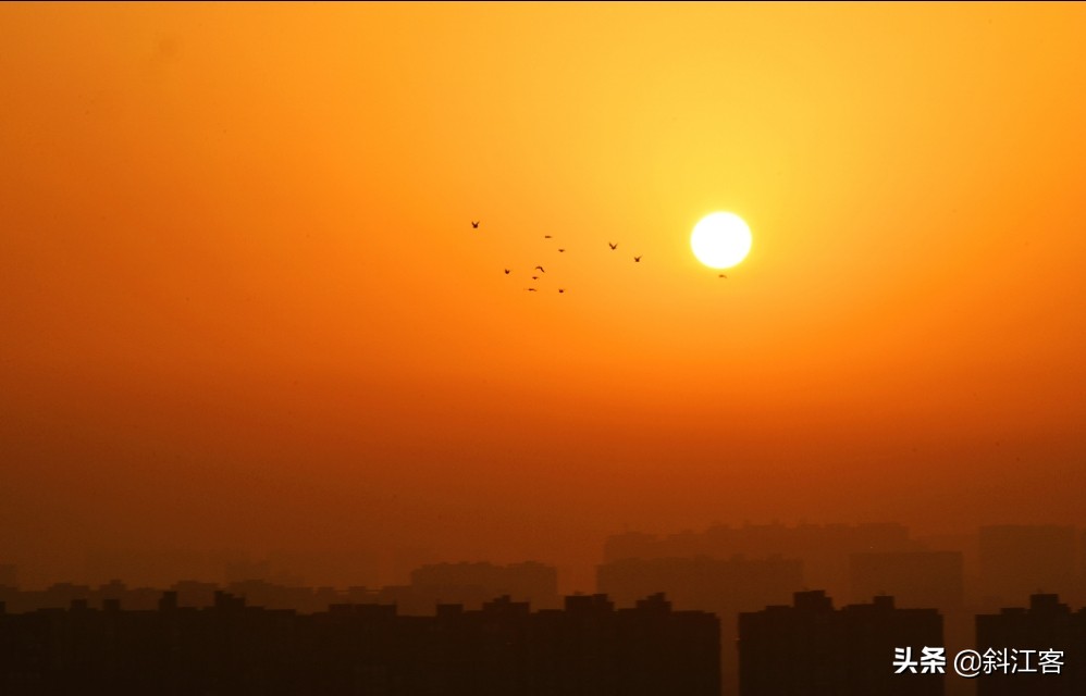 Sunrise impression---The beauty that the sunrise of different place differs to the person (achieve photography graph article formerly)