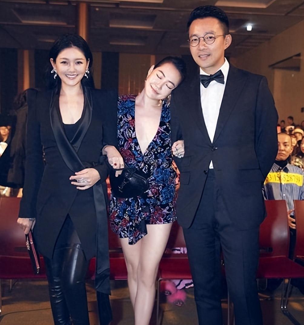 Little S cancels press conference! Replying to Wang Xiaofei with a ...