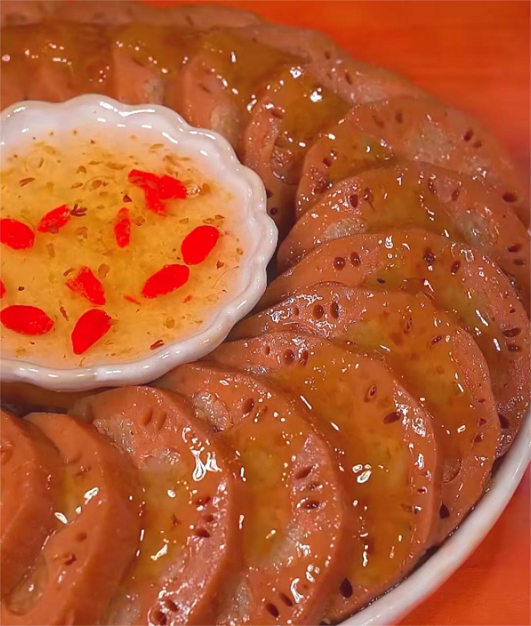 How to eat lotus root in autumn?Share "Seven Lotus Roots", soothing