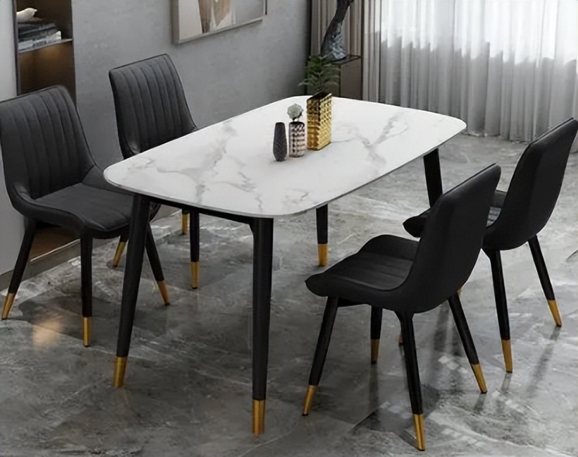 How should the table material be chosen?How should your dining table