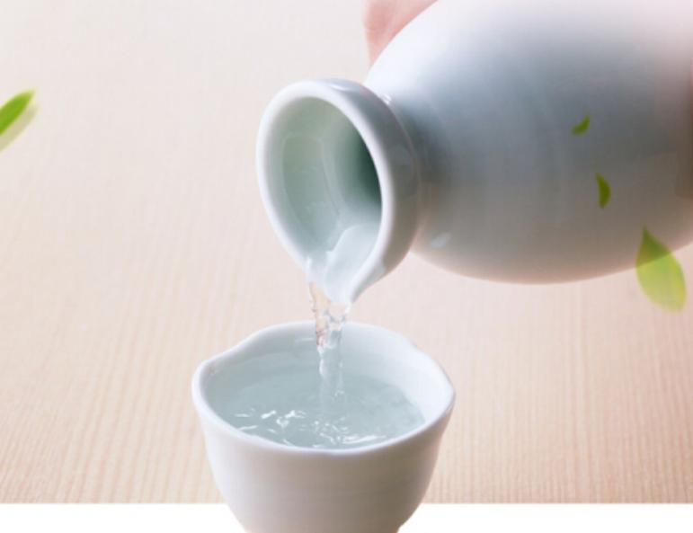 The main ingredients are ethanol, what is the difference between