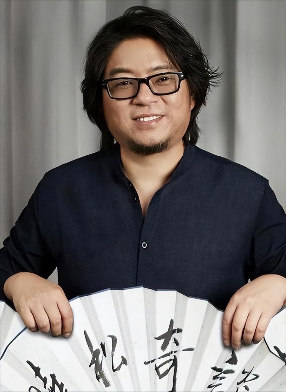 From "Tsinghua talent" to "everyone screams and beats", Gao Xiaosong ...