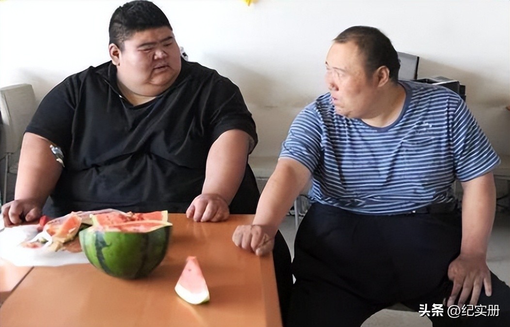 "The fattest on the surface" Wang Haonan lost 480 pounds because of ...