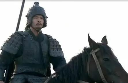 Yan Liang - a heroic legend on the battlefield - iNEWS