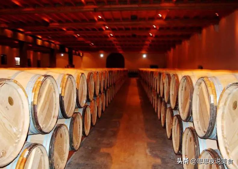How long is the "shelf life" of red wine, and can it be drunk after 10 years of storage? Hear