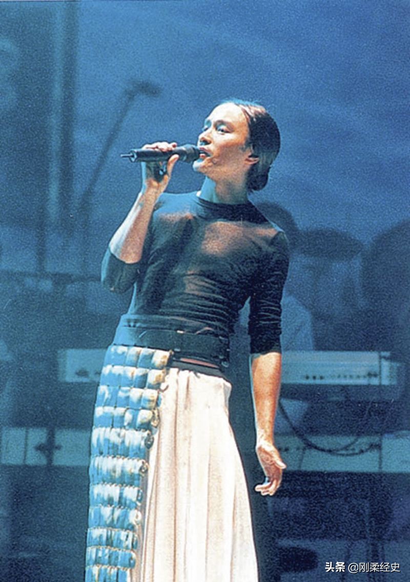 Bird without legs, landing means leaving, you can't survive without being mad, brother, how are