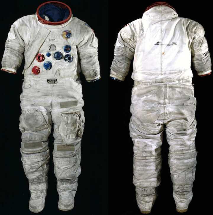 If an astronaut died in a spacesuit and floated into space, would his