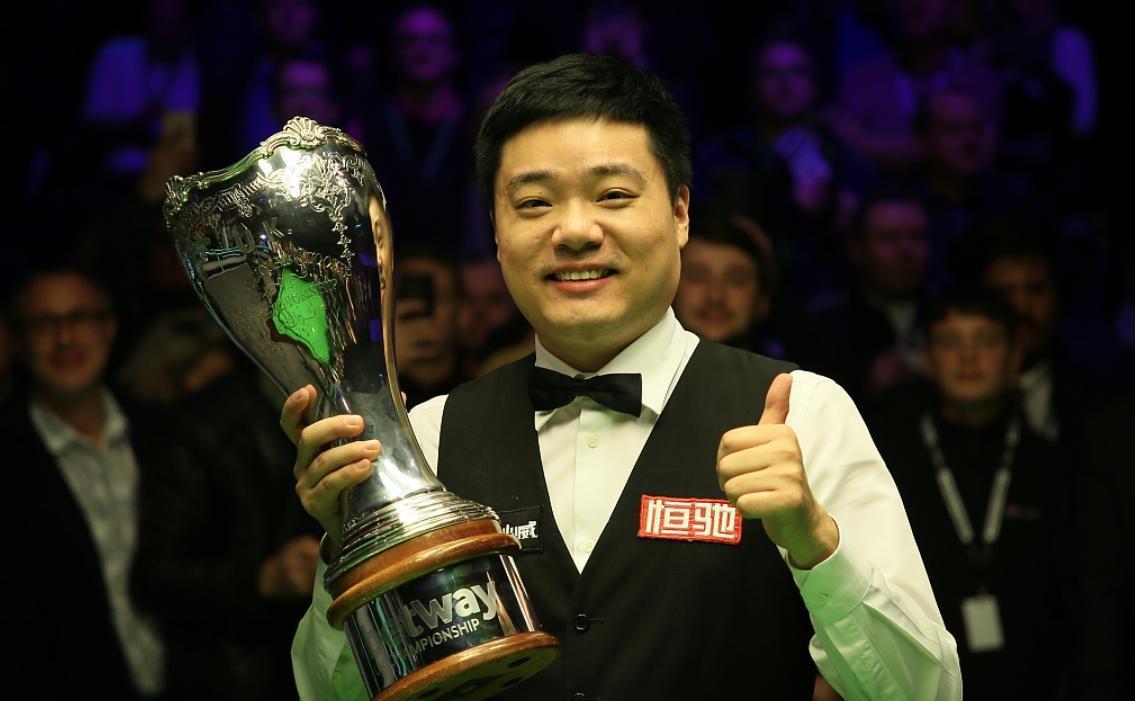 The current situation of 36-year-old Ding Junhui: Sitting in a multi ...