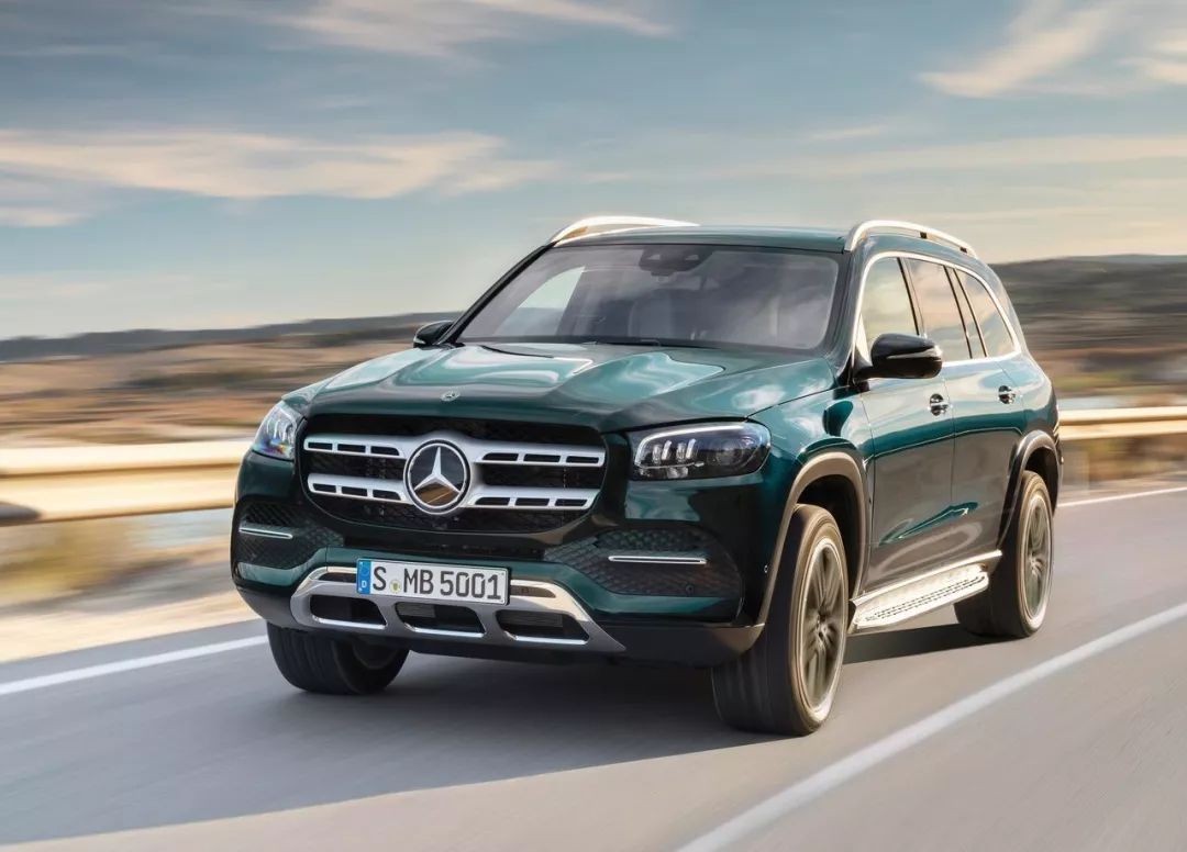 With a monthly salary of 70,000, these million-dollar luxury SUVs are ...