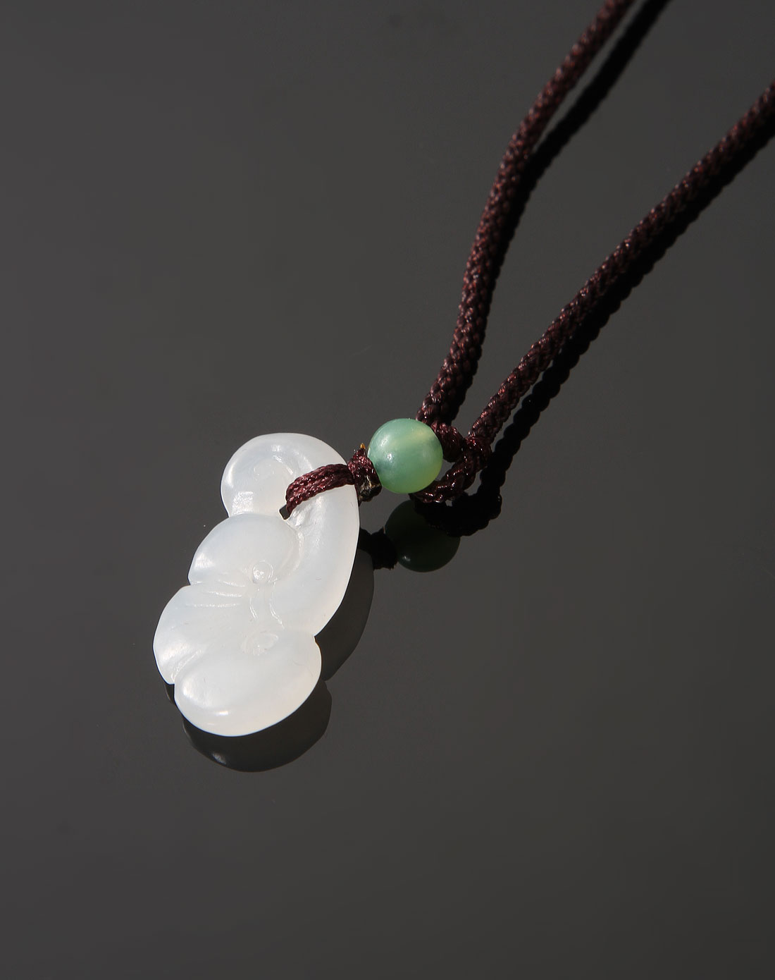 Is broken jade good or bad? The origin and practical significance of