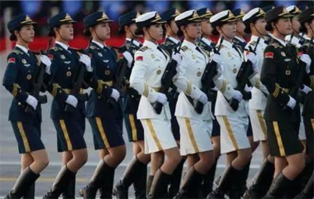 Cheng Cheng, captain of the honor guard: 6 hours of military posture, 8 ...