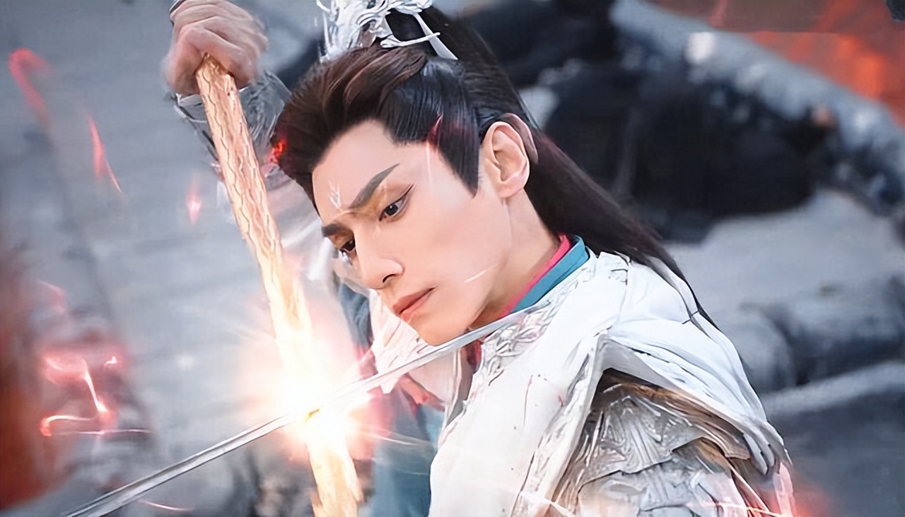 Luo Yunxi is too thin in the new drama "Till The End Of The Moon", and