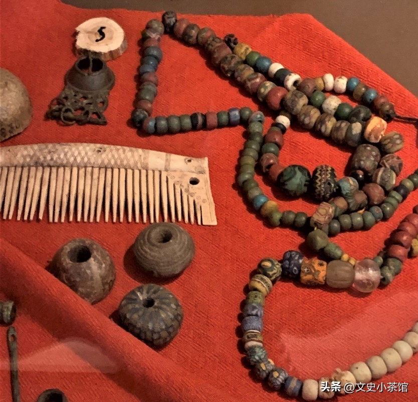 A Country Governed by Peasants and Merchants——The Rise and Fall of the