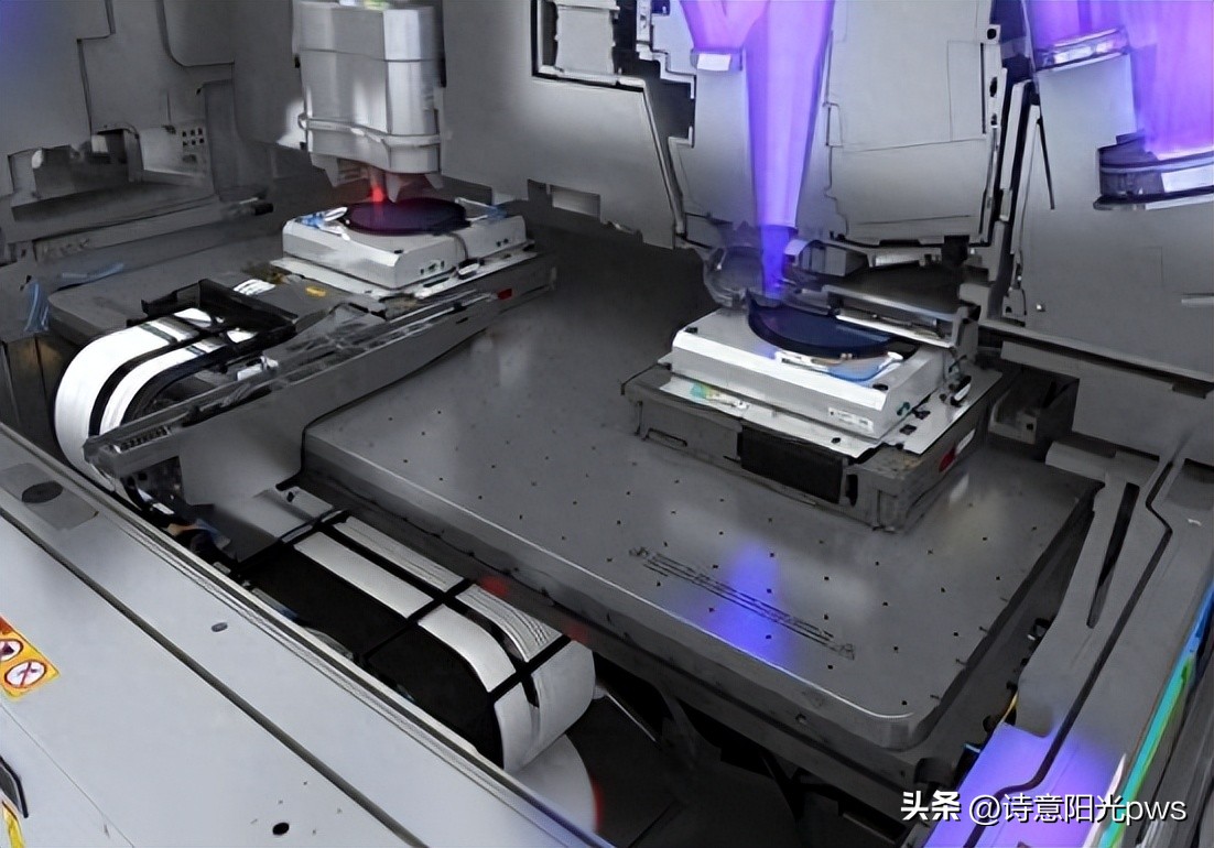 In order to get three ASML lithography machines transported by 747 ...