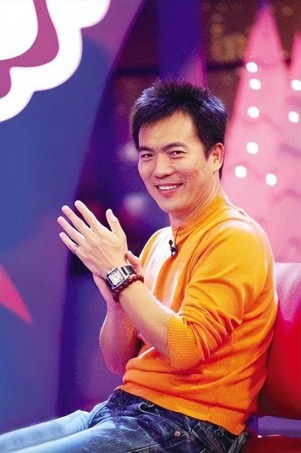 Huang Jianxiang has been divorced for 16 years: he got into a lawsuit ...