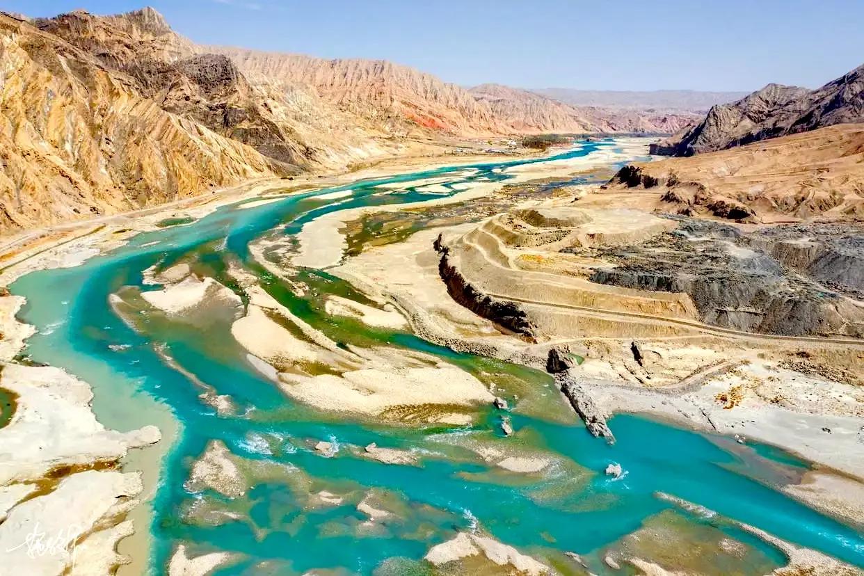 Li Qun: I took my parents to visit Xinjiang - forget it, Tasha Ancient ...