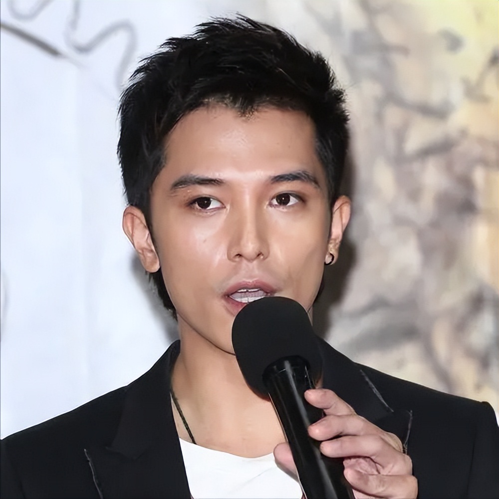Qiu Ze: I abandoned Rainie Yang and hurt Tang Yan, but I fell into the ...