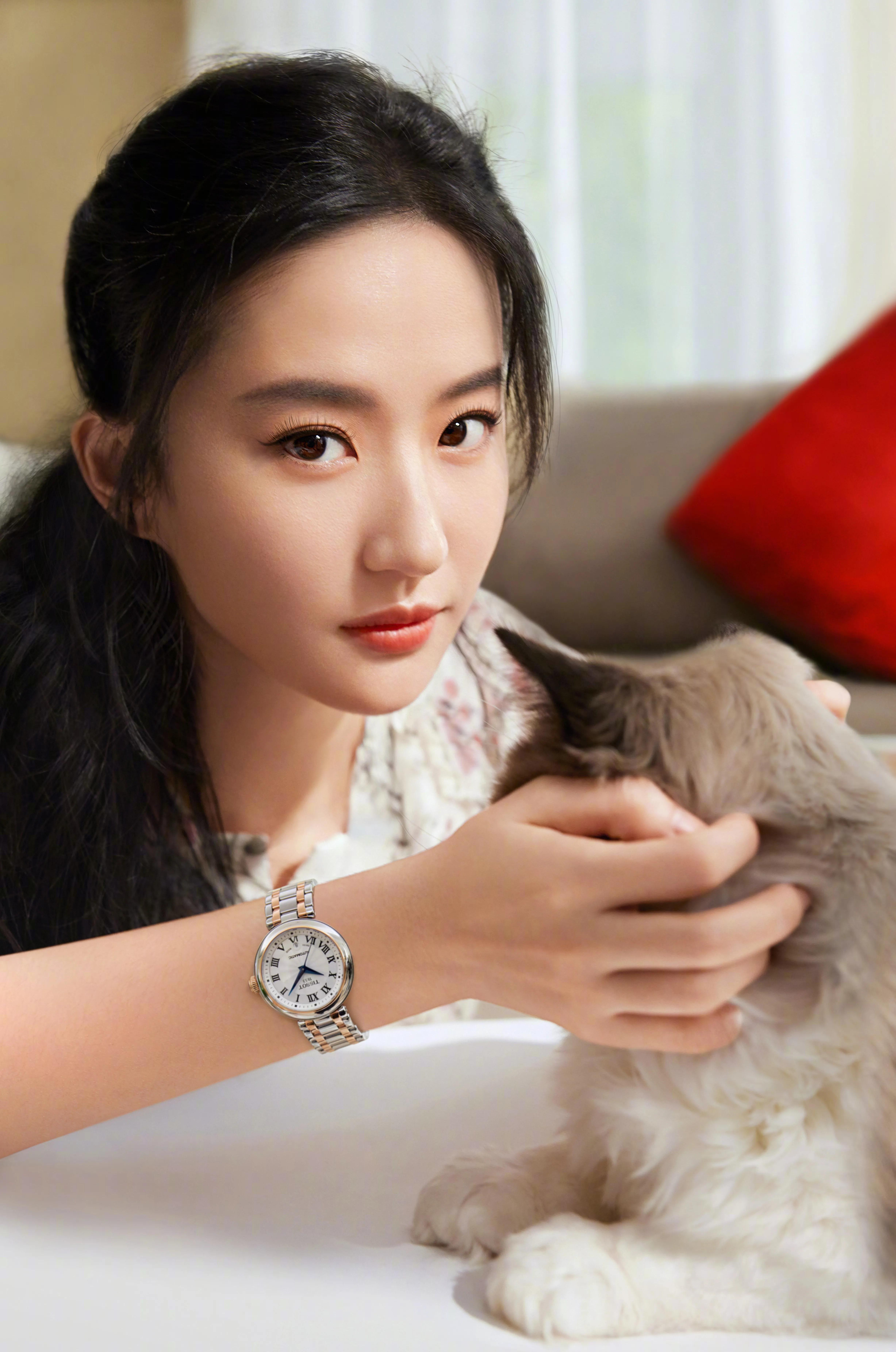 Liu Yifei Tissot global spokesperson the fragrance of spring is