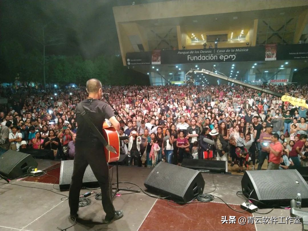 The sound of the suona blew up the audience! The band in your