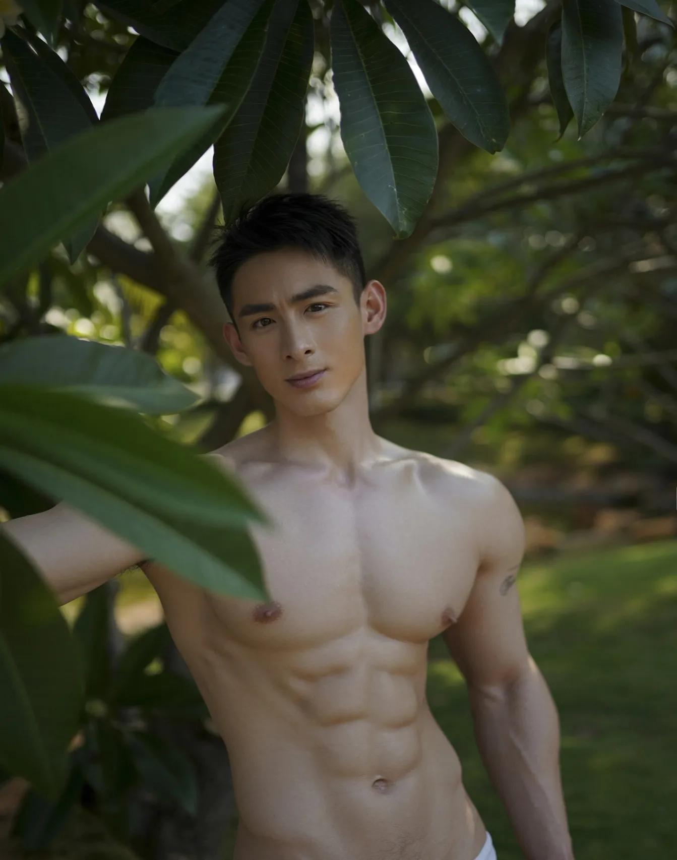 In the hot summer, Guo Qiubo cannot do without fitness - iNEWS