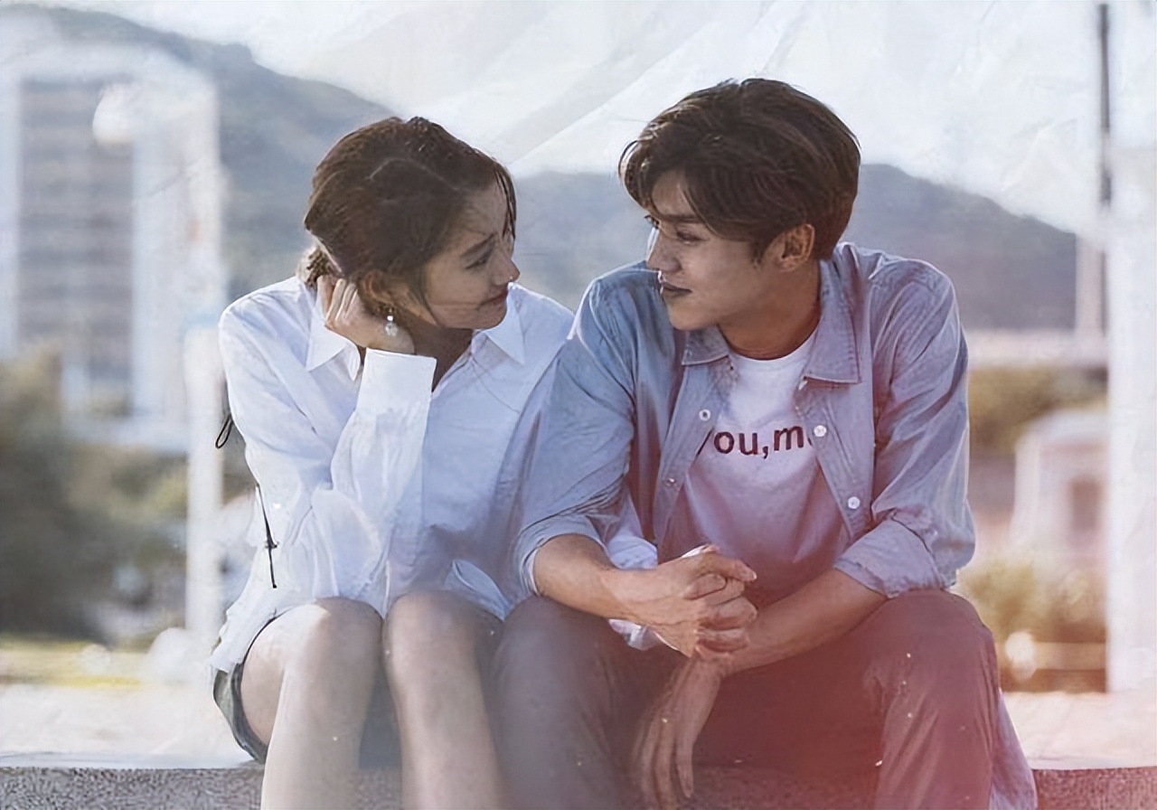 Luhan and Guan Xiaotong have been together for five years, and they