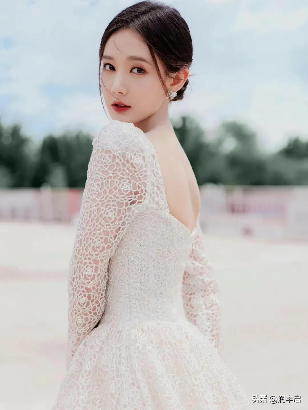 Li Yitong is a beauty in the fashion world - iMedia