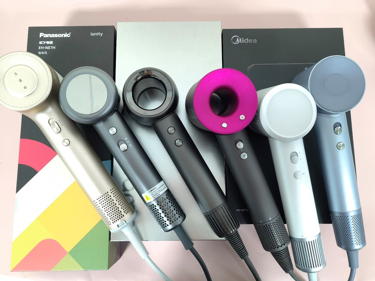 What are the side effects of a hair dryer? Expose the four major side