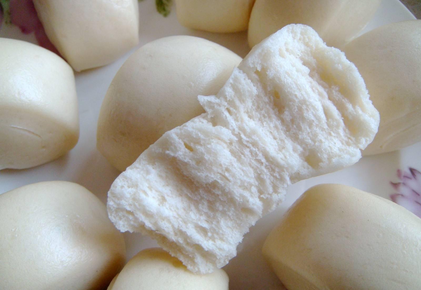 Suggestions for middleaged and elderly people Eat less steamed buns