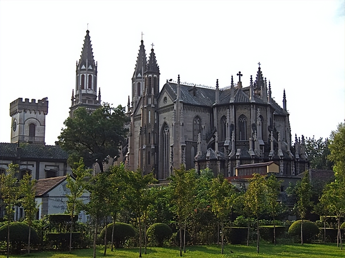 Photo inspiration: Great Heights Architectural Style Reference: The Influence Of Horace Walpole S Strawberry Heights Architecture