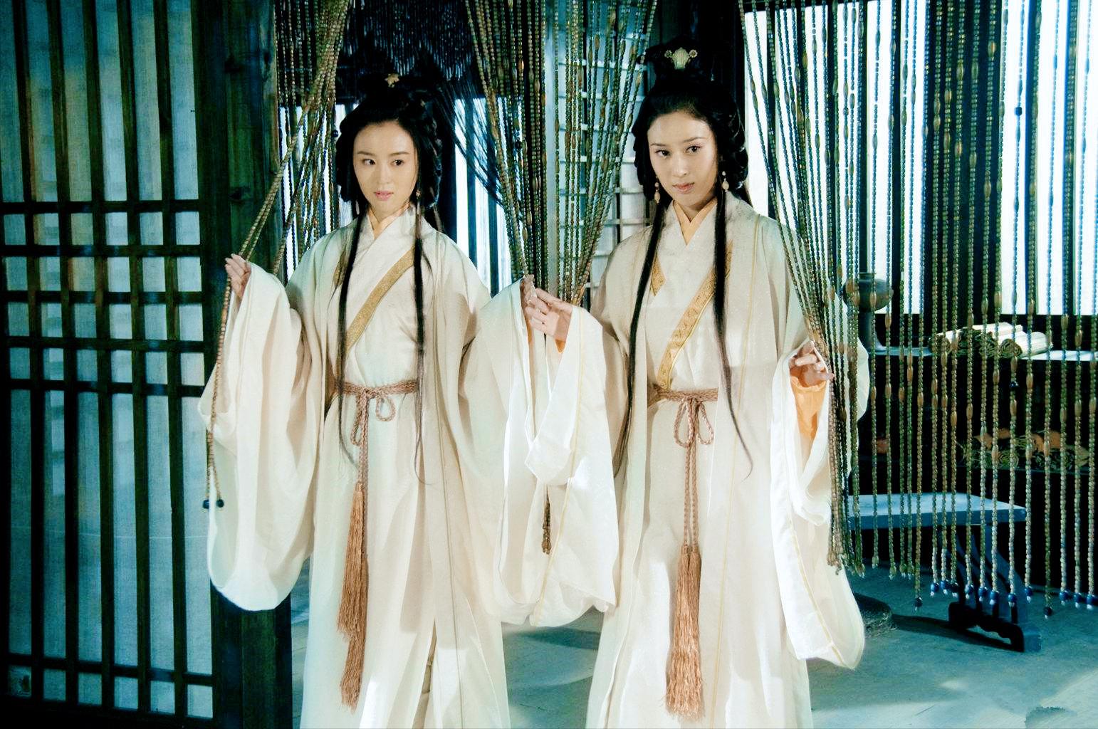 Zhou Yu died young, who will the charming Xiao Qiao spend the rest of ...