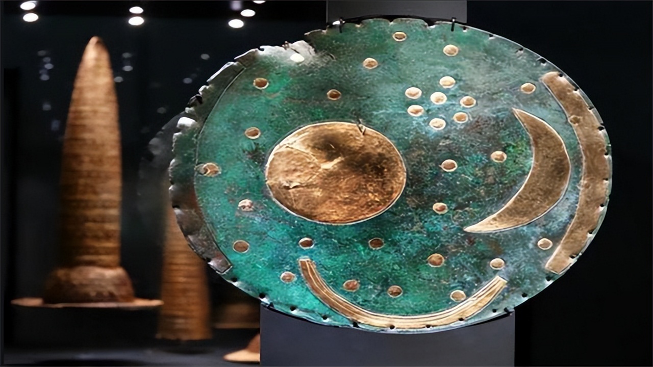 Is the Nebra astrolabe really the world's oldest star chart? - iMedia