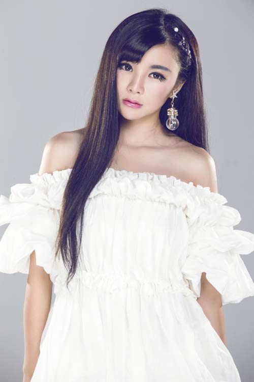 Mingyang Entertainment—Beauty Star—Xie Ronger - iMedia