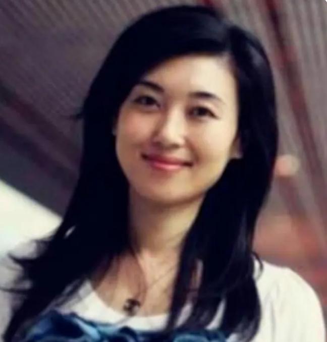 Dropped out of school at the age of 14, escaped marriage at the age of ...