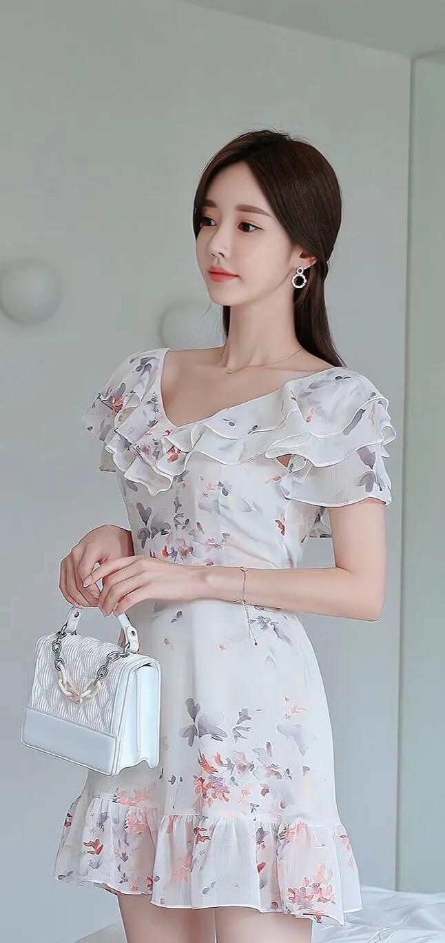Son Yoon Joo (Son Yoon Joo/Sun Yinzhu), female, was born on May 7, 1992 ...