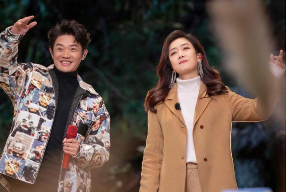 Hahaha, Zeng Yi and Linghua are so funny, one is hot for the first half ...