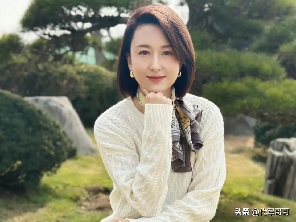 揭秘44歲央視主持人張蕾離職真實內幕 - 頭條匯