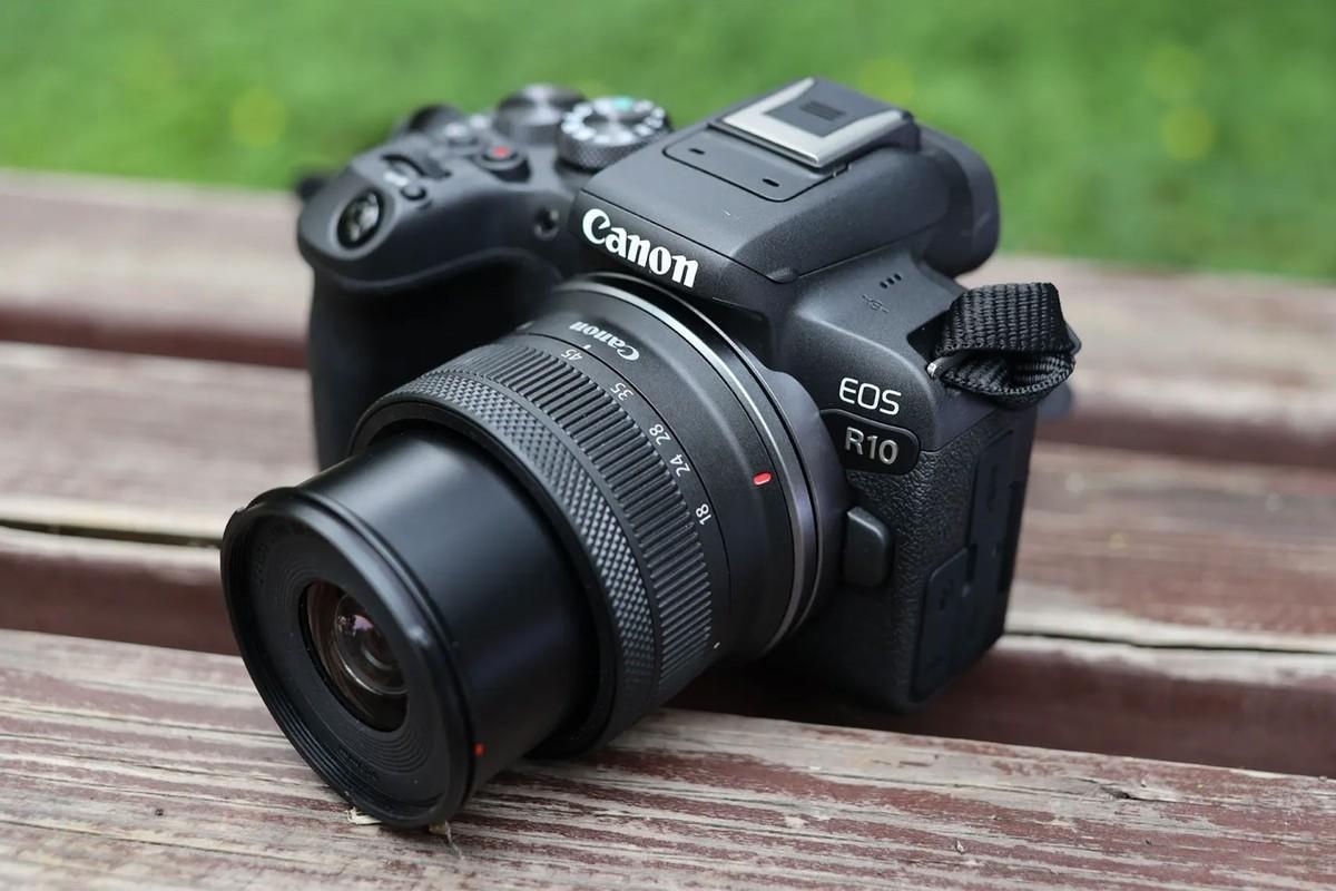 How to choose a halfframe camera?These three cameras are cost