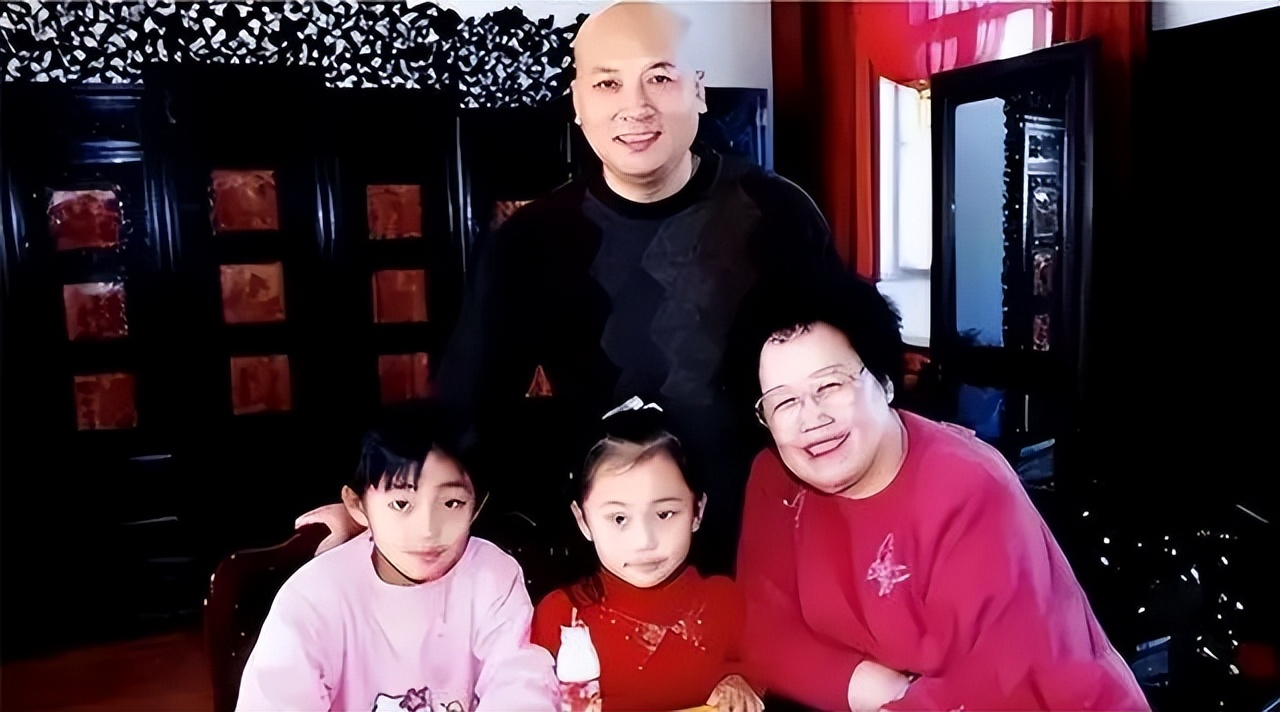 This is true love!81-year-old rich woman Chen Huali cooks for her ...