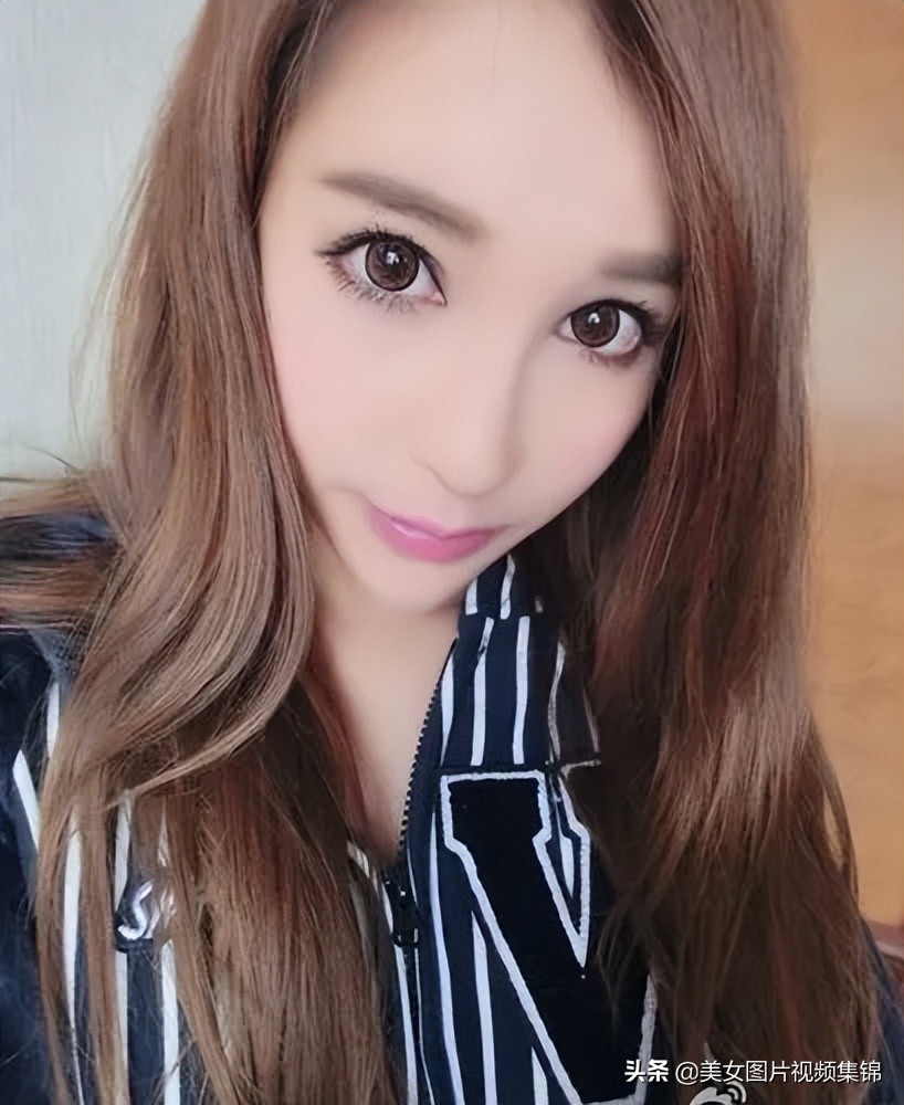 Chen Jingyi's sexy photo gallery - iNEWS