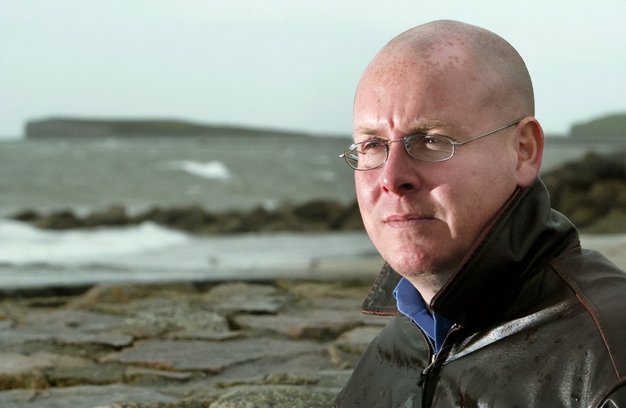 How did a 20yearold trader bring down the centuryold Barings Bank