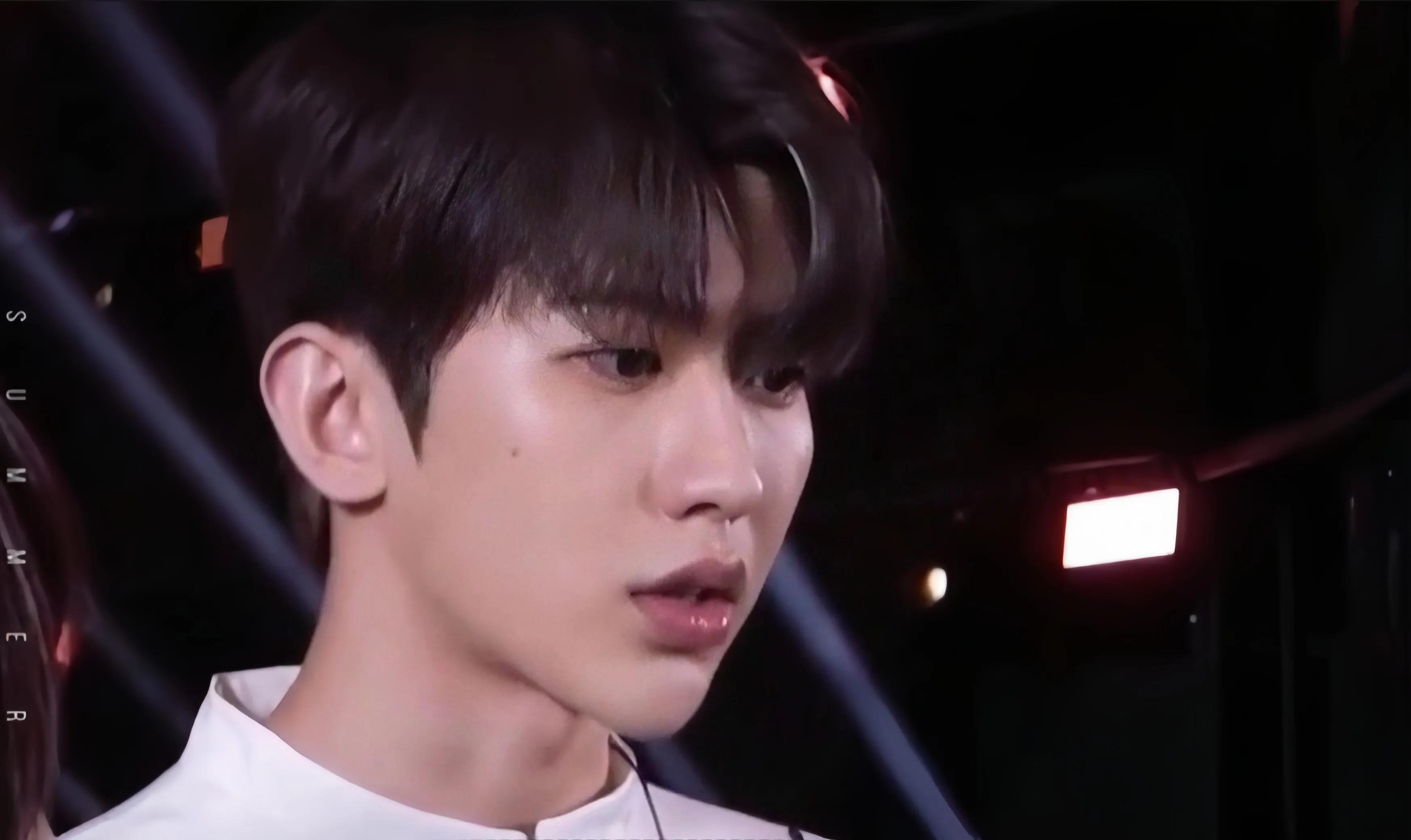 Karry Wang Accused of Stealing Lens Behind the Controversy of