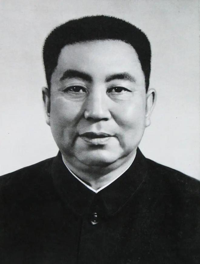 After Hua Guofeng became the "successor" in 1976, the organization ...